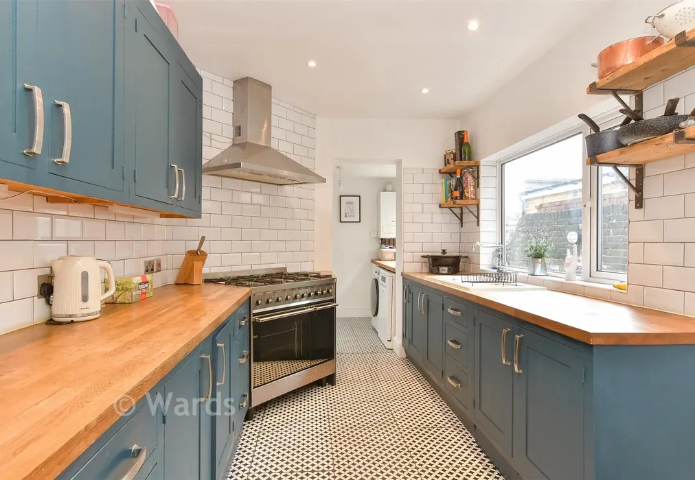 Kitchen - Northcote Road, Strood, Rochester, Kent - Wards of Kent