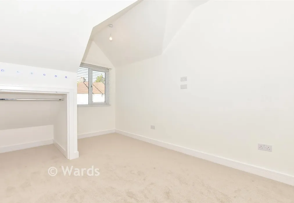 Bedroom 2 - Cavendish Way, Maidstone, Kent - Wards of Kent