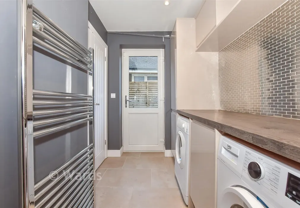 Utility Room - Cavendish Way, Maidstone, Kent - Wards of Kent