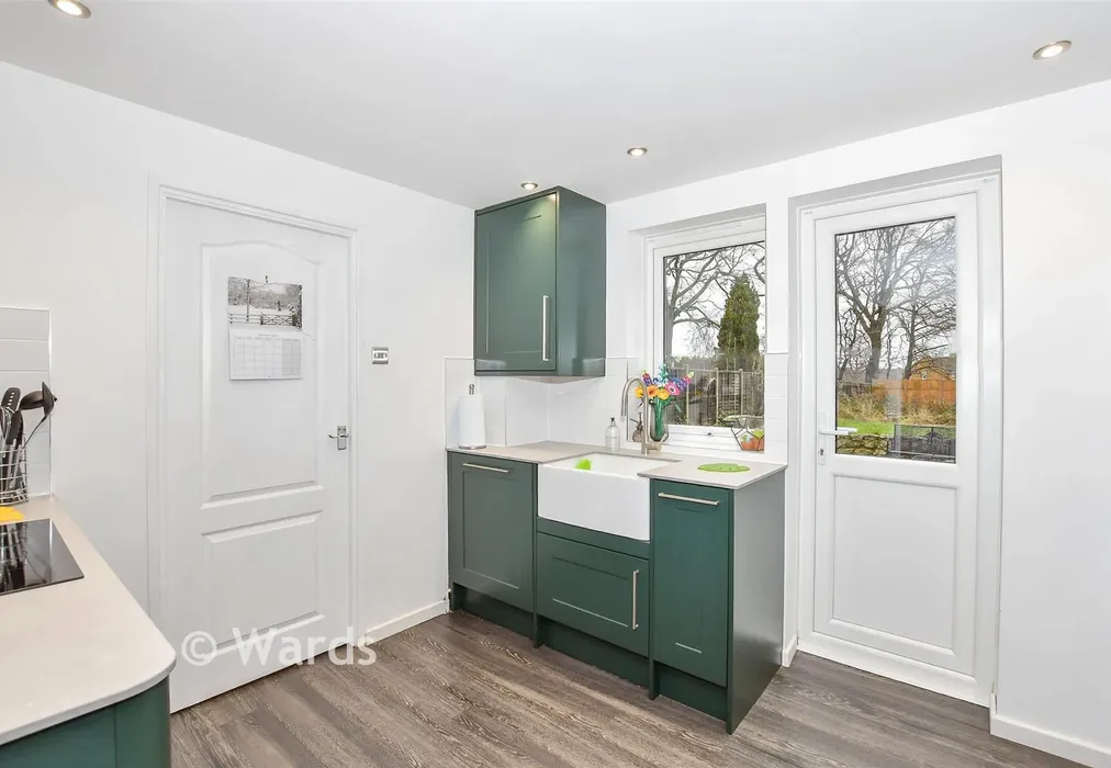 Kitchen - Cheshire Road, Maidstone, Kent - Wards of Kent