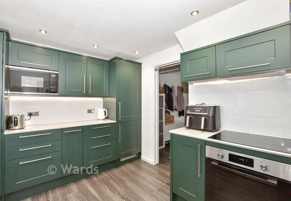Kitchen - Cheshire Road, Maidstone, Kent - Wards of Kent