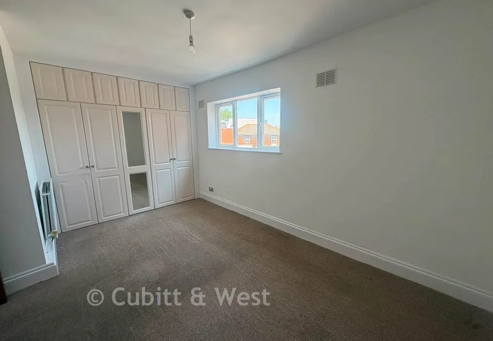 Bedroom 1 - Landport Terrace, Portsmouth, Hampshire - Wards of Kent