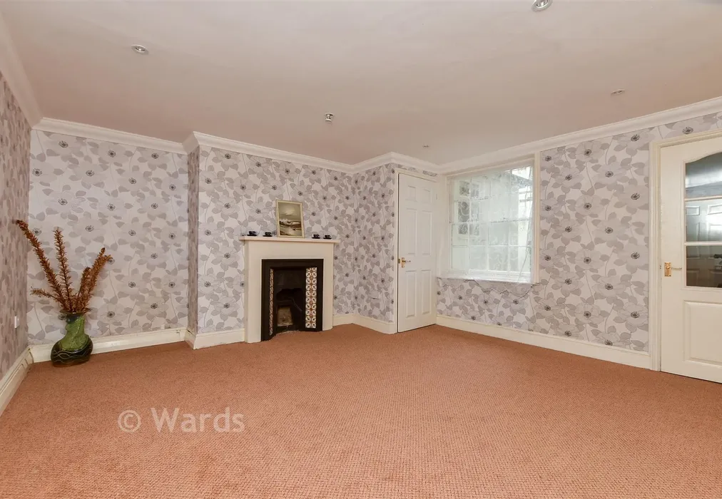 Lounge/Diner - Paragon, Ramsgate, Kent - Wards of Kent