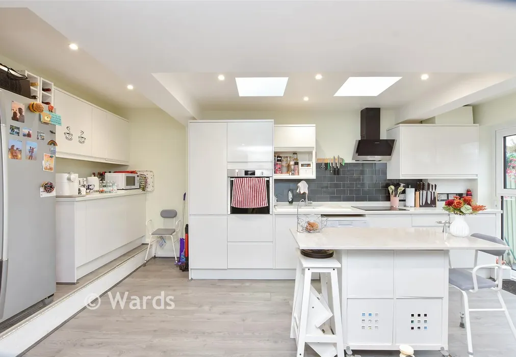Kitchen/Diner - St. James Terrace, Birchington, Kent - Wards of Kent