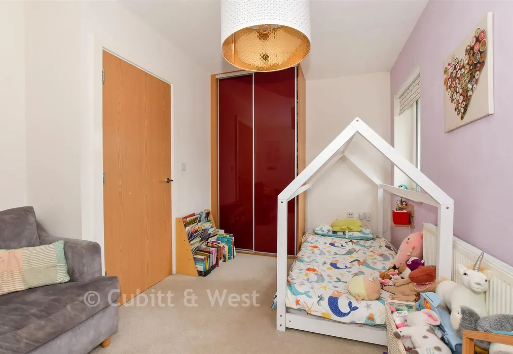 Bedroom 2 - Hanbury Lane, Haywards Heath, West Sussex - Wards of Kent