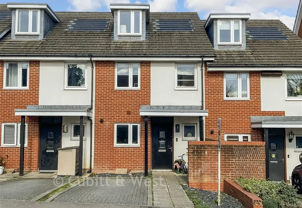 New Front. - Hanbury Lane, Haywards Heath, West Sussex - Wards of Kent