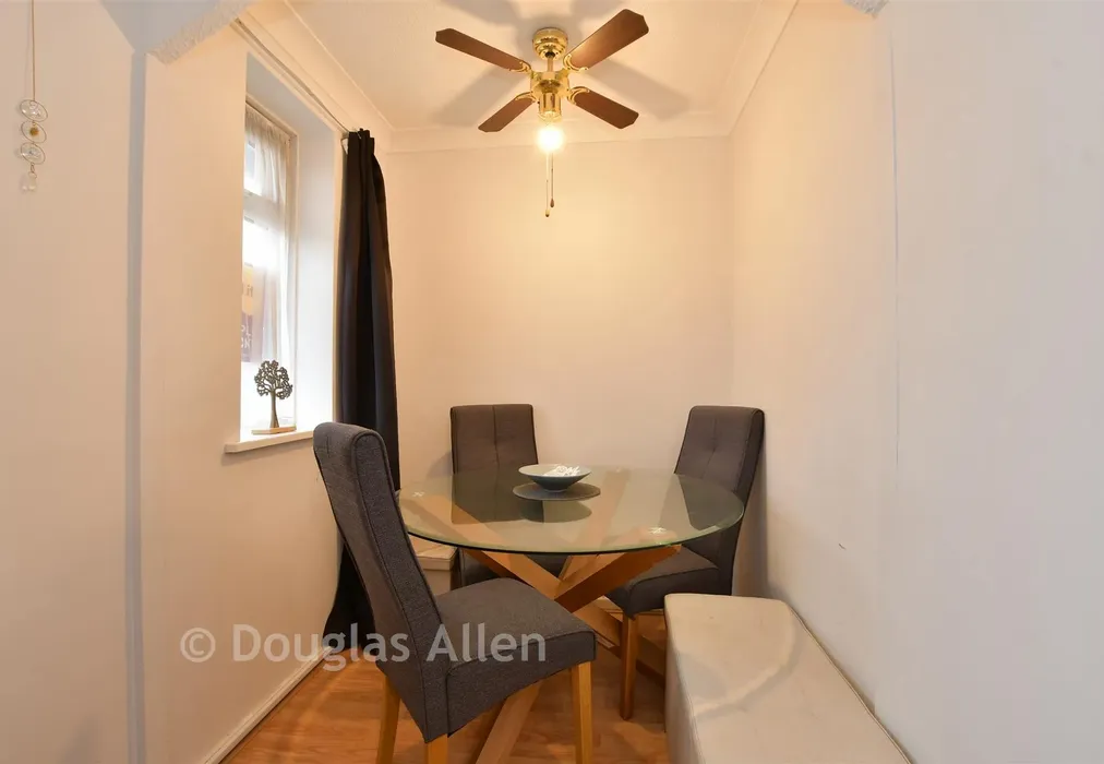 Dining Area - Victor Close, Hornchurch, Essex - Wards of Kent