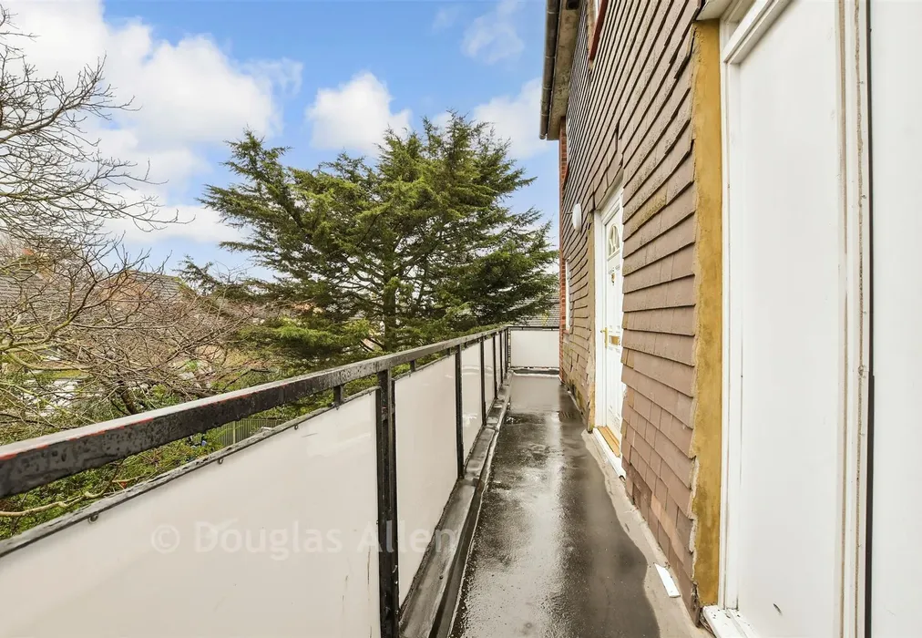 Balcony / Terrace - Victor Close, Hornchurch, Essex - Wards of Kent
