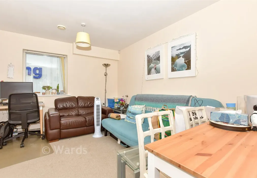 Lounge/Diner - Kingfisher Meadow, Maidstone, Kent - Wards of Kent