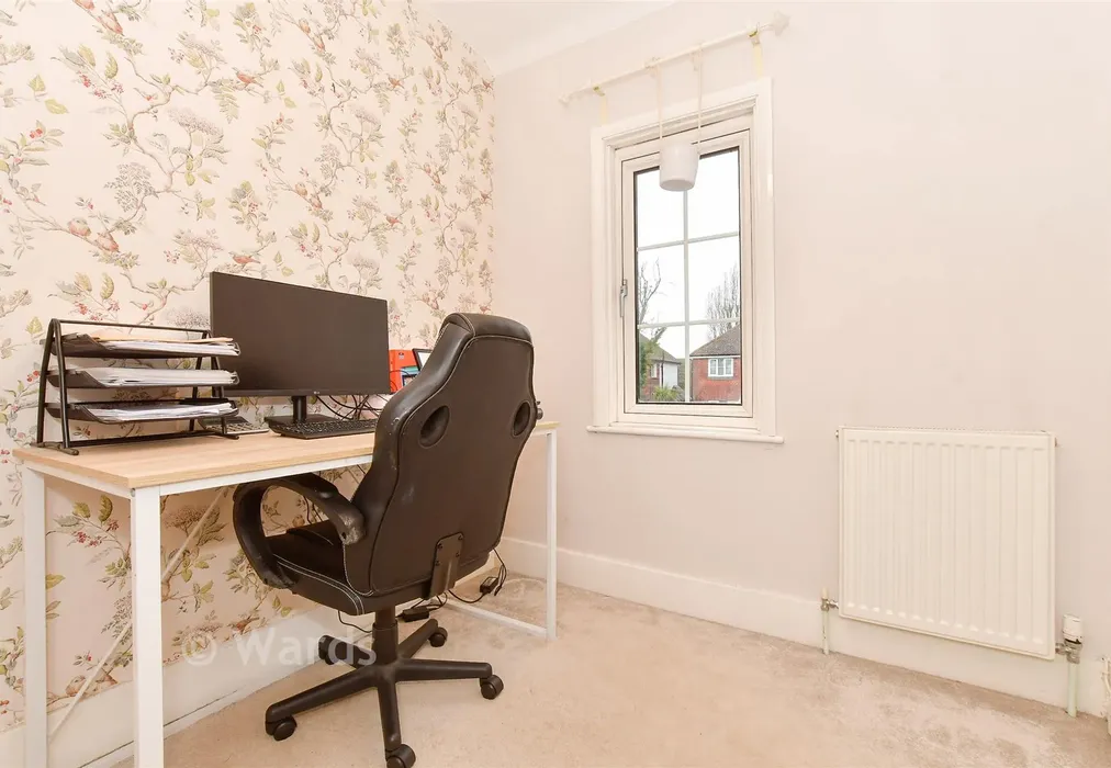 Bedroom 3 - South Street, Whitstable, Kent - Wards of Kent