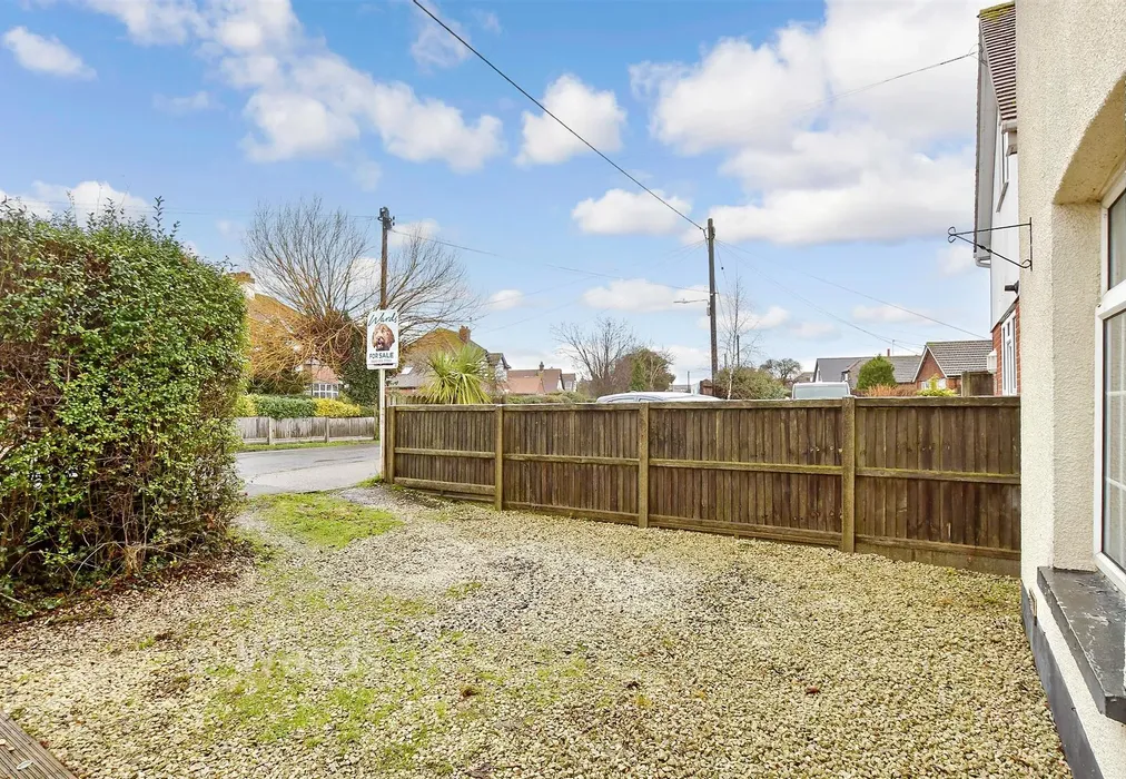 Driveway/Parking - South Street, Whitstable, Kent - Wards of Kent