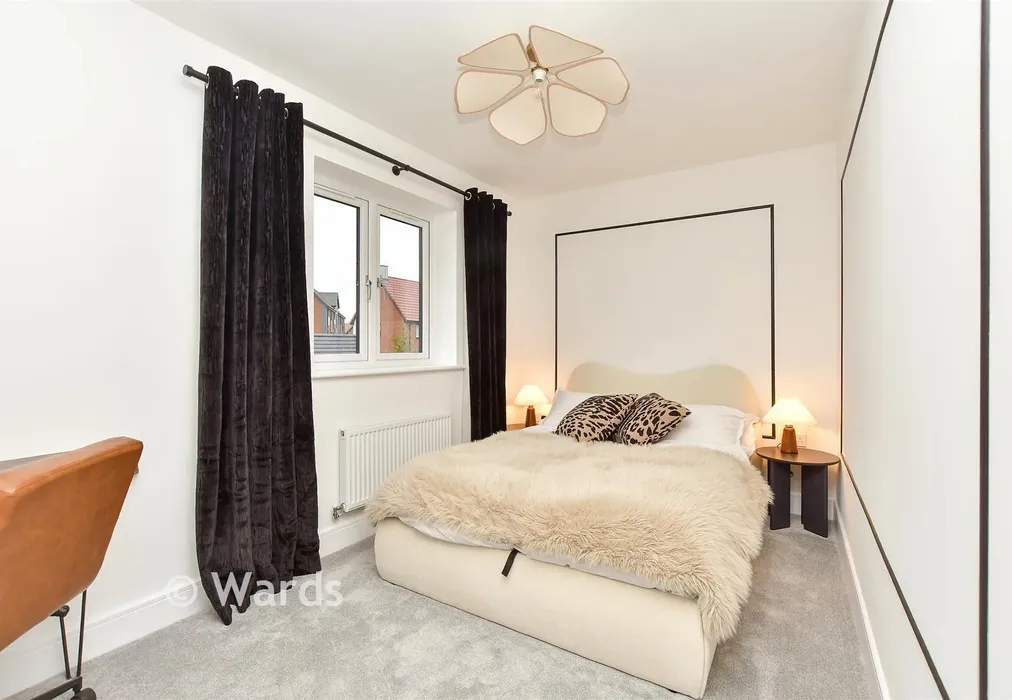 Bedroom 4 - Evangelist Drive, Faversham, Kent - Wards of Kent