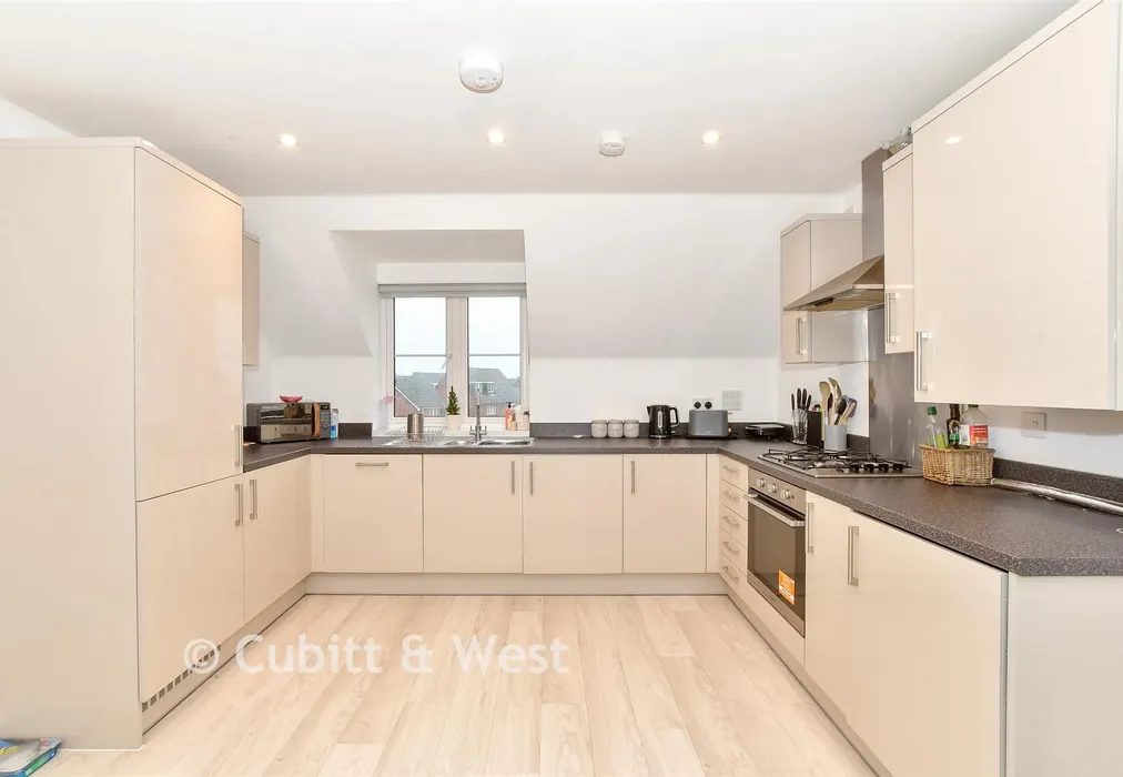 Lounge/Kitchen - Sandpiper Road, Chichester, West Sussex - Wards of Kent