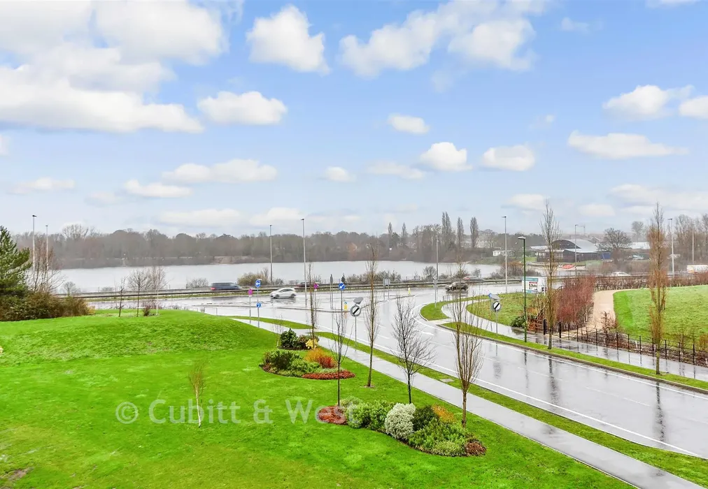 Views To Front - Sandpiper Road, Chichester, West Sussex - Wards of Kent