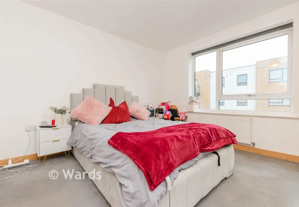 Bedroom - Creek Mill Way, Dartford, Kent - Wards of Kent