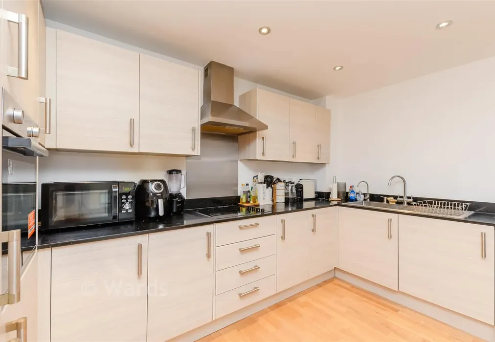 Lounge/Diner - Creek Mill Way, Dartford, Kent - Wards of Kent