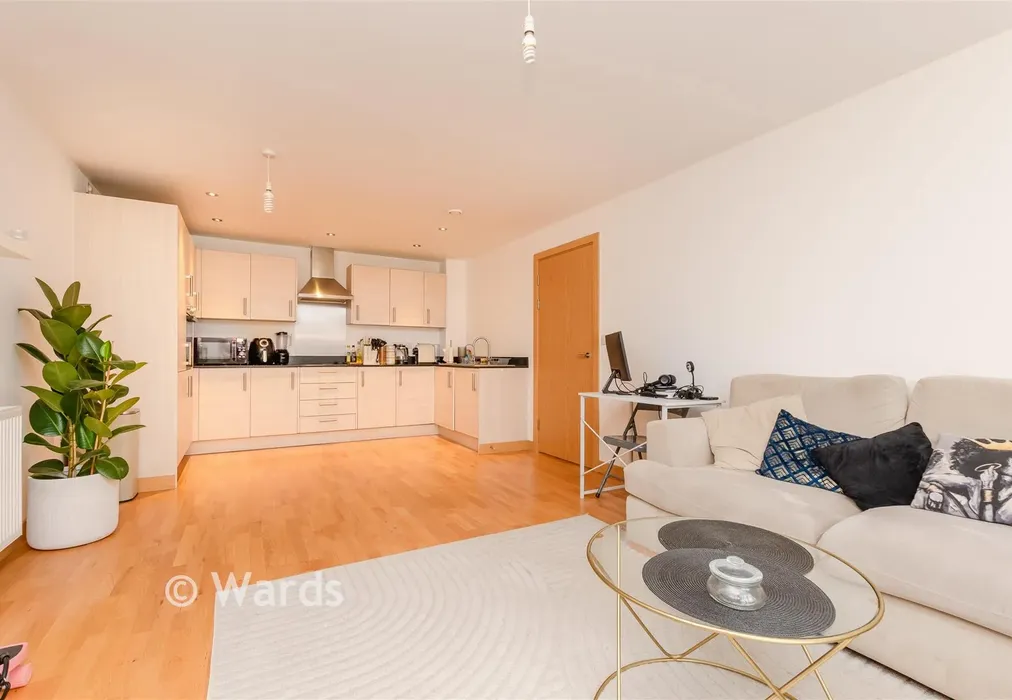 Lounge/Diner - Creek Mill Way, Dartford, Kent - Wards of Kent