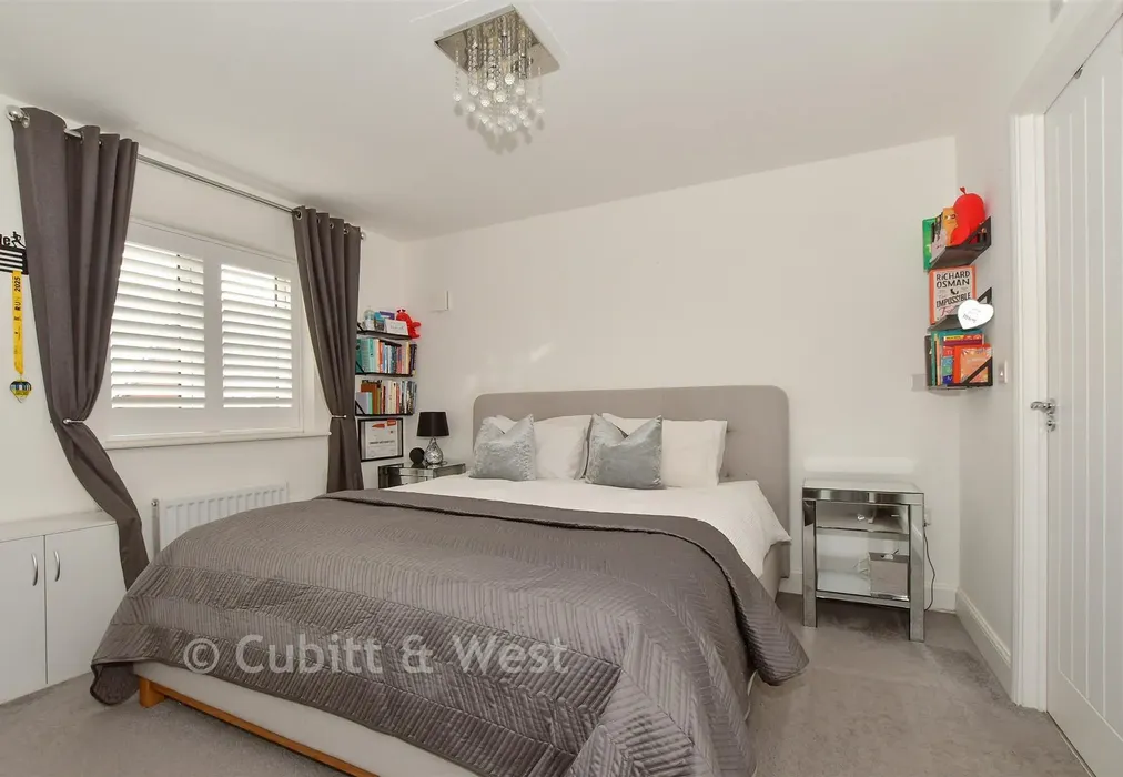 Bedroom 1 - Centenary Road, Southwater, Horsham, West Sussex - Wards of Kent