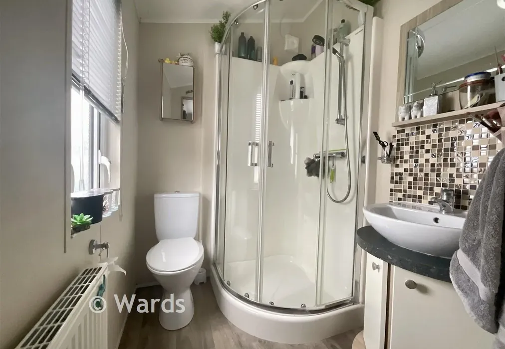 Shower Room - Dymchurch Road, New Romney, Kent - Wards of Kent