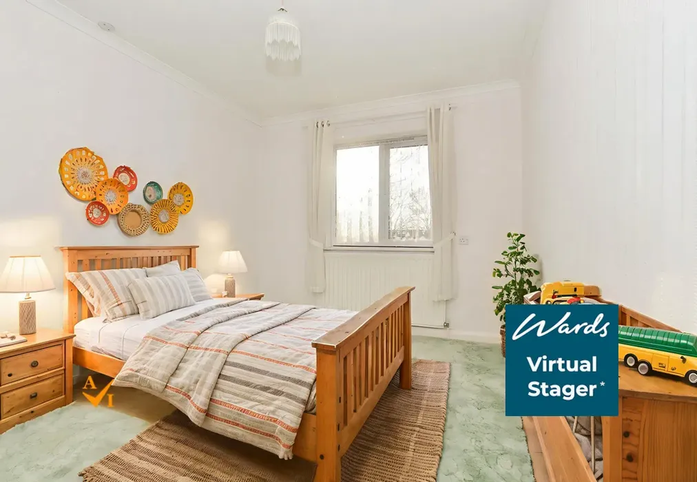 Bedroom 1 (Farmhouse style) - Barrows Close, Birchington, Kent - Wards of Kent