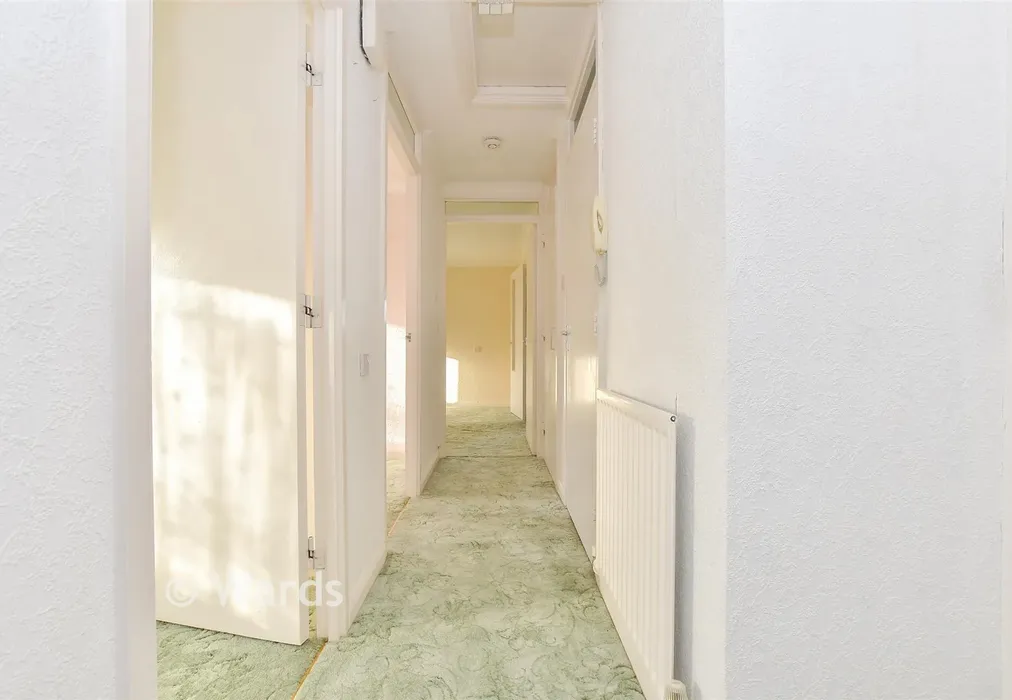 Entrance Hall - Barrows Close, Birchington, Kent - Wards of Kent