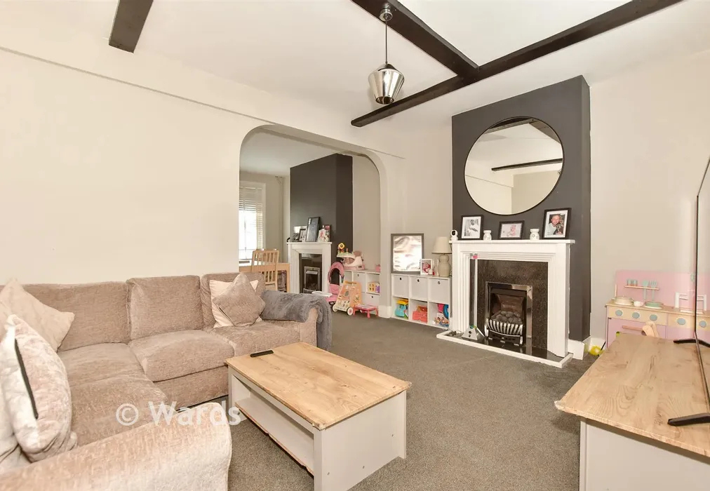 Lounge - Eaton Road, Dover, Kent - Wards of Kent