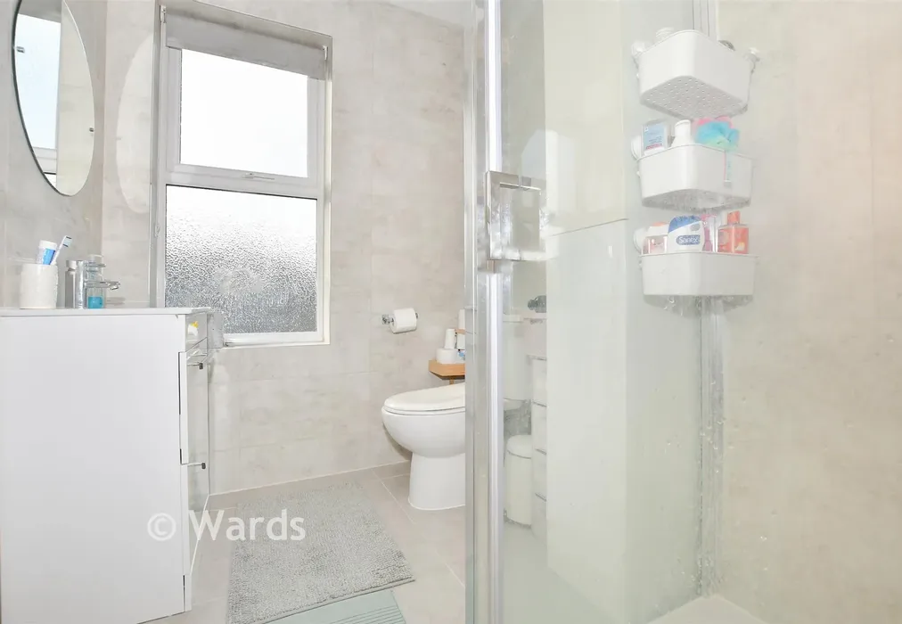 Shower Room - Western Road, Maidstone, Kent - Wards of Kent