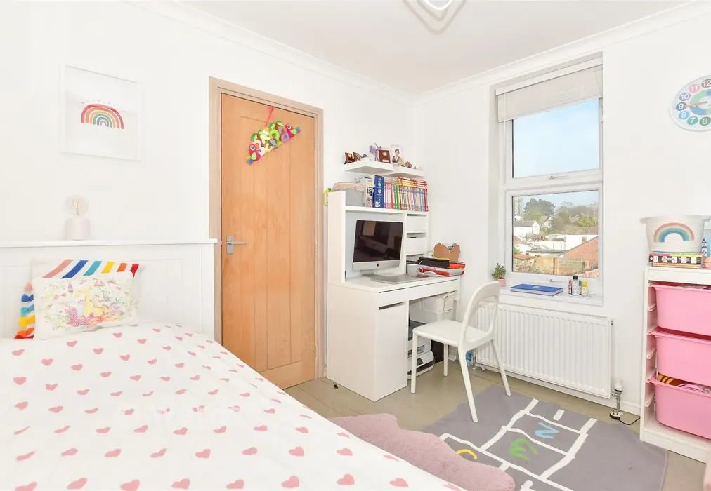 Bedroom 2 - Western Road, Maidstone, Kent - Wards of Kent