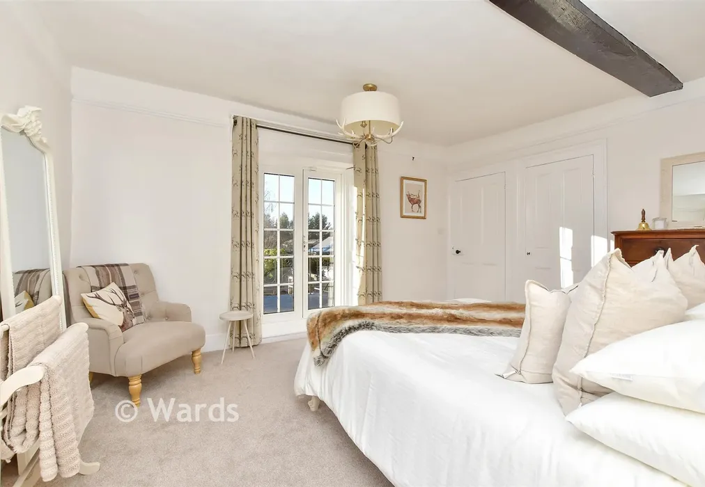 Bedroom 1 - Moor Street, Rainham, Gillingham, Kent - Wards of Kent