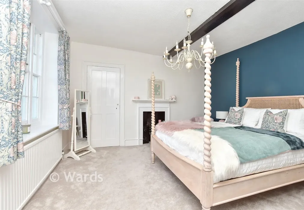Bedroom 2 - Moor Street, Rainham, Gillingham, Kent - Wards of Kent
