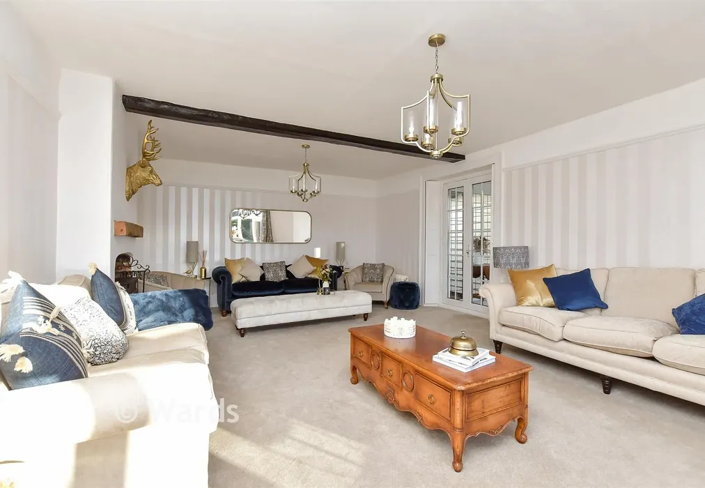 Lounge - Moor Street, Rainham, Gillingham, Kent - Wards of Kent