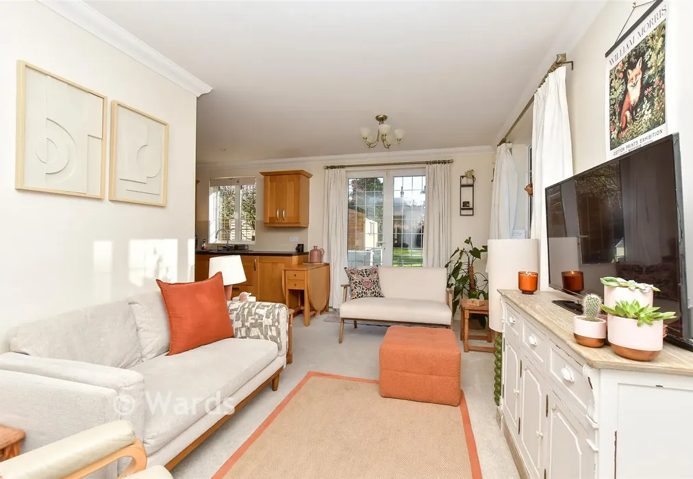 Annexe Kitchen/Living Area - Moor Street, Rainham, Gillingham, Kent - Wards of Kent