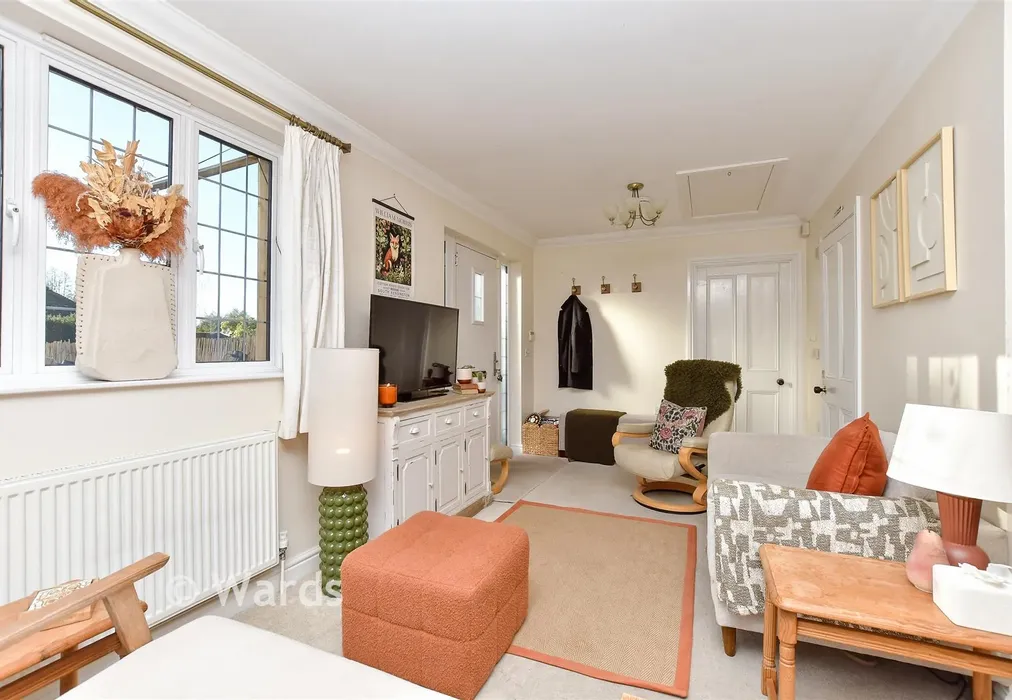 Annexe Kitchen/Living Area - Moor Street, Rainham, Gillingham, Kent - Wards of Kent