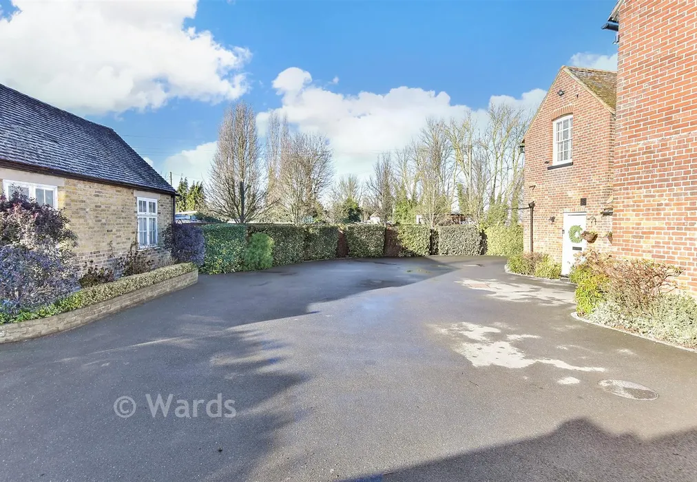 Driveway - Moor Street, Rainham, Gillingham, Kent - Wards of Kent