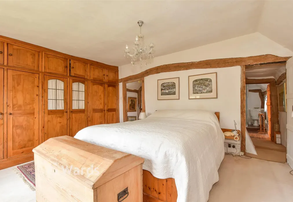 Bedroom 1 - Bannister Hill, Borden, Sittingbourne, Kent - Wards of Kent