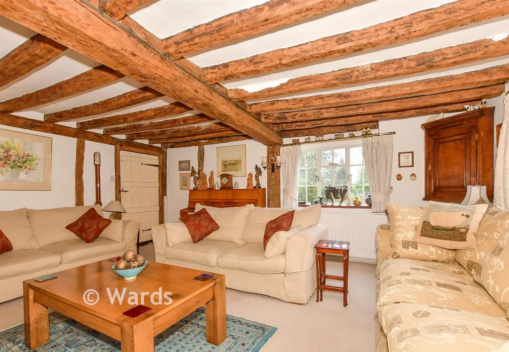 Lounge - Bannister Hill, Borden, Sittingbourne, Kent - Wards of Kent