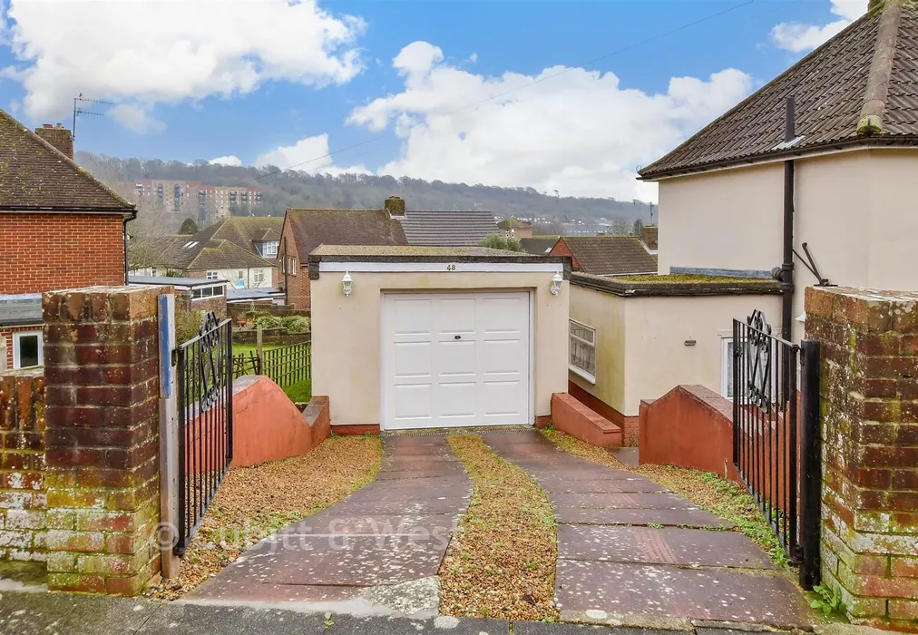 Garage - Hawkhurst Road, Coldean, Brighton, East Sussex - Wards of Kent