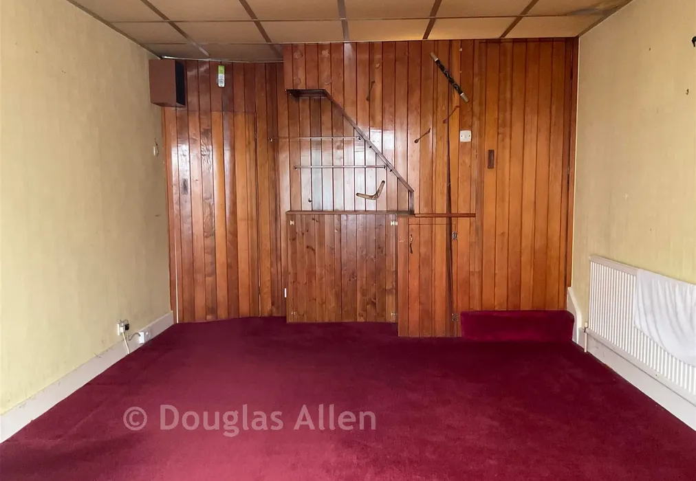 Lounge - Lodge Lane, Romford, Essex - Wards of Kent