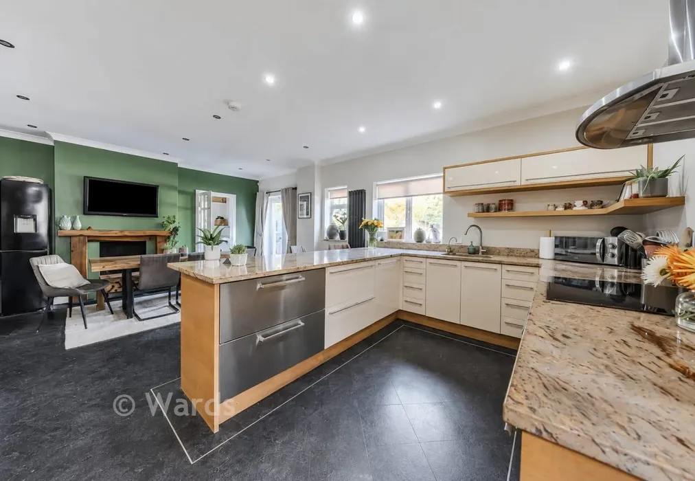 Kitchen/Diner - London Road, Newington, Sittingbourne, Kent - Wards of Kent