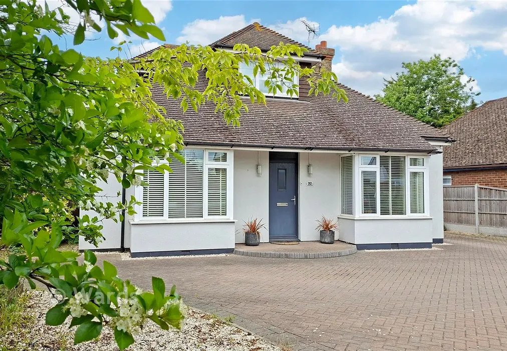 Front - London Road, Newington, Sittingbourne, Kent - Wards of Kent