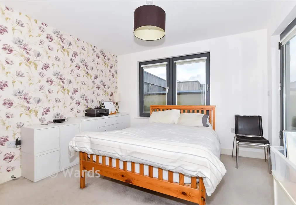 Bedroom - Church Street, Maidstone, Kent - Wards of Kent
