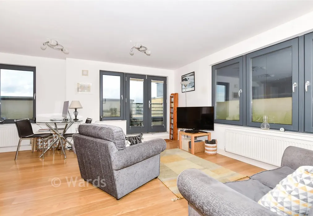 Lounge - Church Street, Maidstone, Kent - Wards of Kent