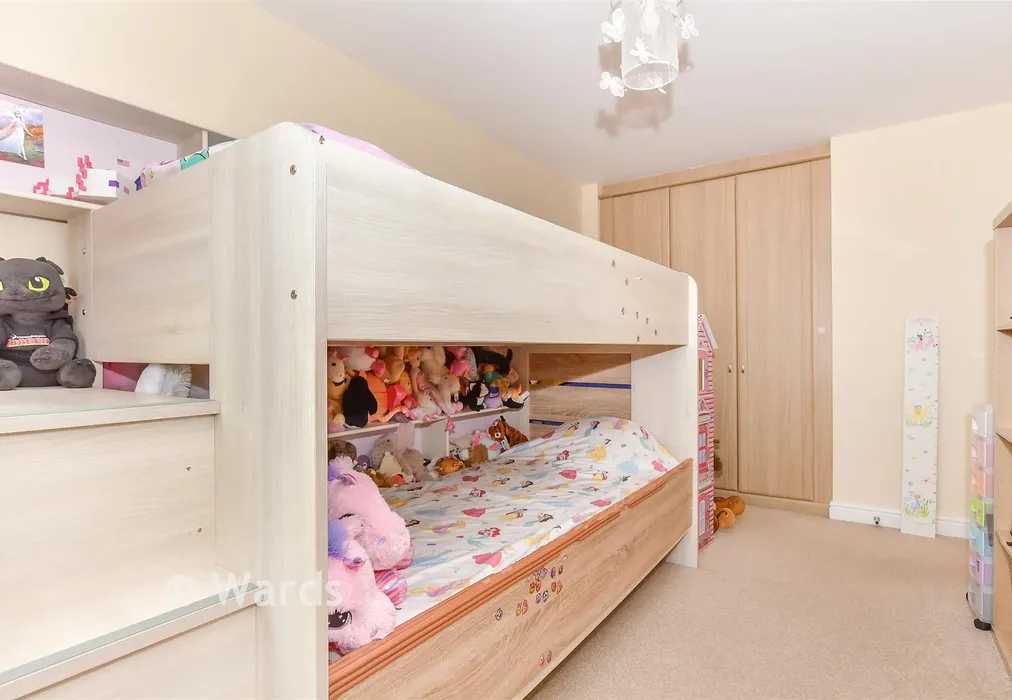 Bedroom 2 - Albion Drive, Larkfield, Aylesford, Kent - Wards of Kent