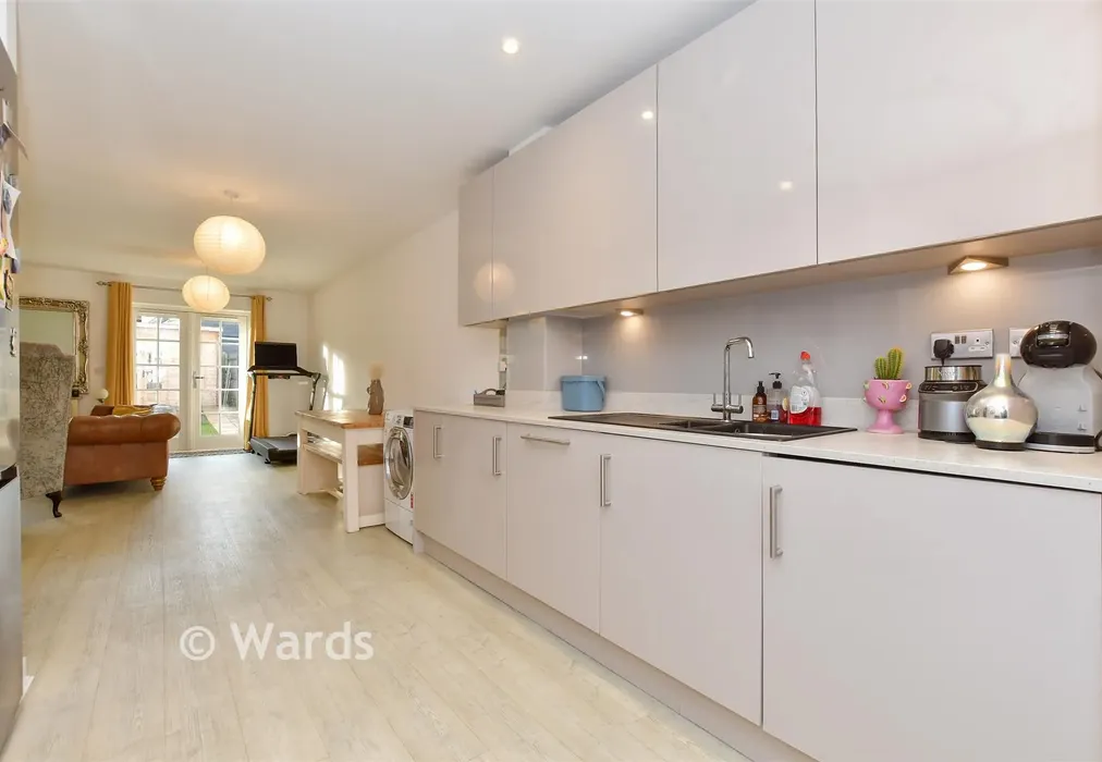 Kitchen - Clarence Road, Herne Bay, Kent - Wards of Kent