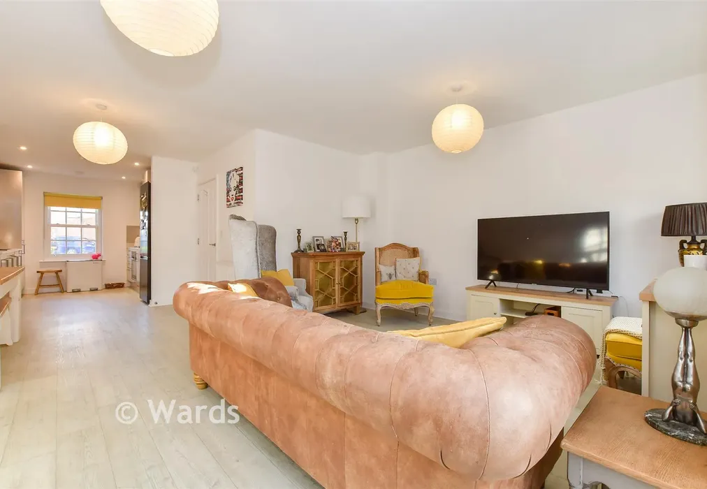 Lounge/Diner - Clarence Road, Herne Bay, Kent - Wards of Kent