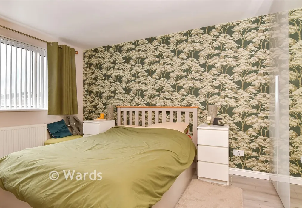 Bedroom 1 - Pout Road, Snodland, Kent - Wards of Kent