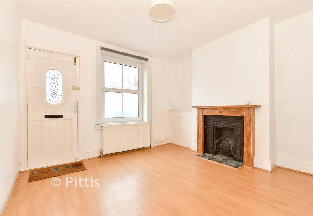 Lounge - South Street, Ventnor, Isle of Wight - Wards of Kent