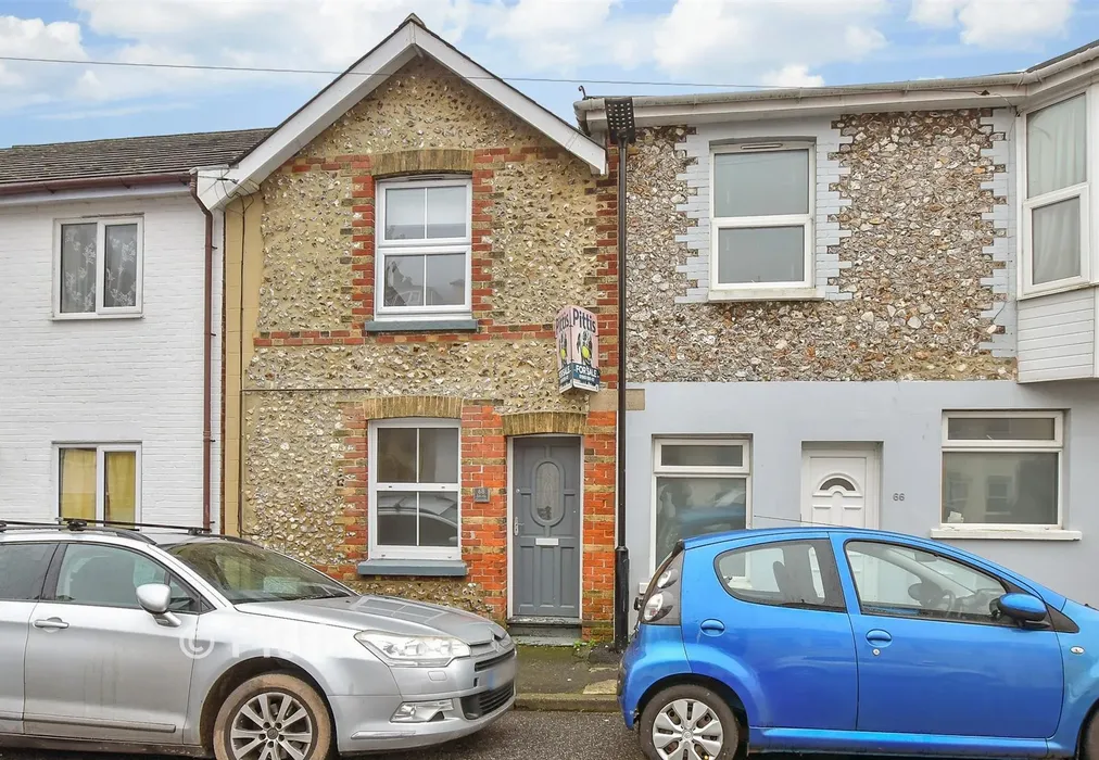 Front Aspect - South Street, Ventnor, Isle of Wight - Wards of Kent