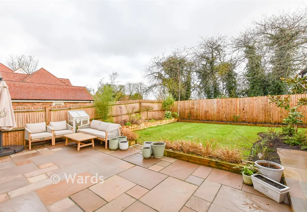 Rear Garden - Millers Field, Loose, Kent - Wards of Kent