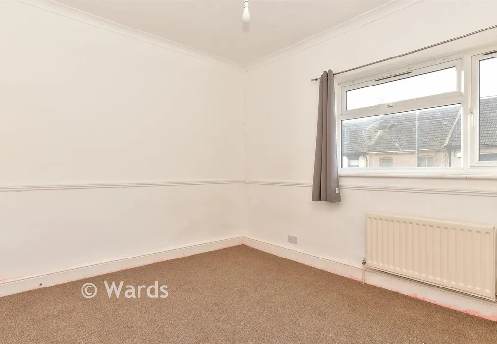 Bedroom 1 - Luton Road, Chatham, Kent - Wards of Kent